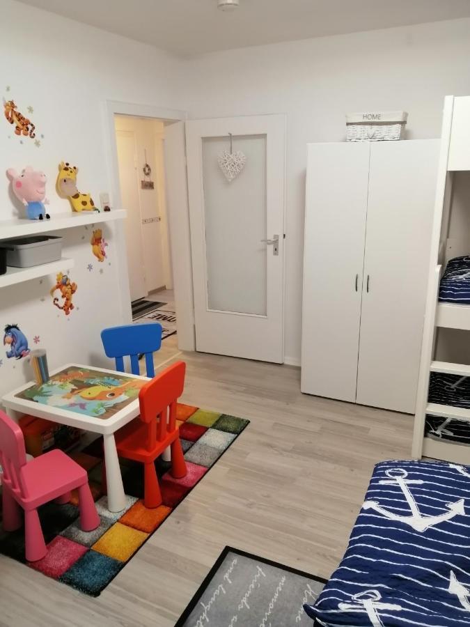 Familien Fewo Wohnung 1 Mit Kinder Spielecke Erdgeschoss An Der Muhle Am Wochenmarkt Bremerhaven Exterior foto